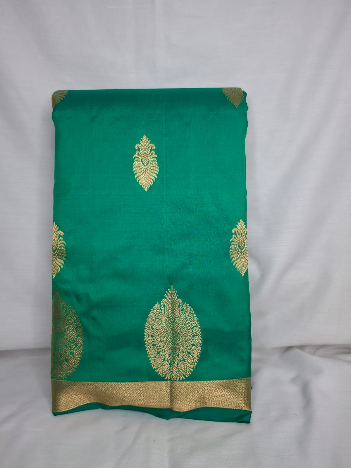 Kanchi Silk Saree with Buttas