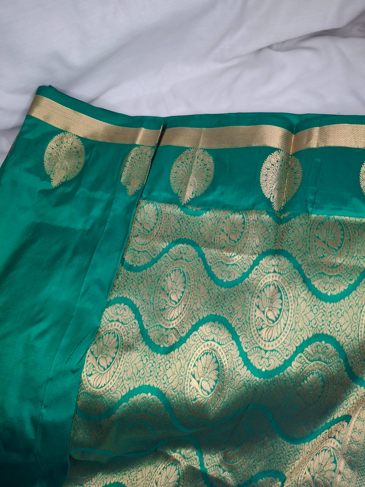 Kanchi Silk Saree with Buttas