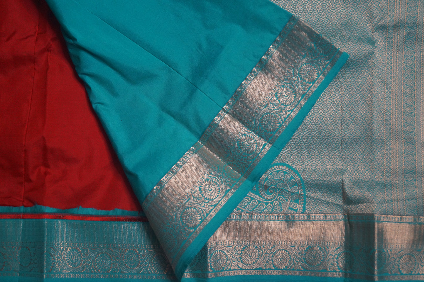 Kanchi Silk Saree with Buttas