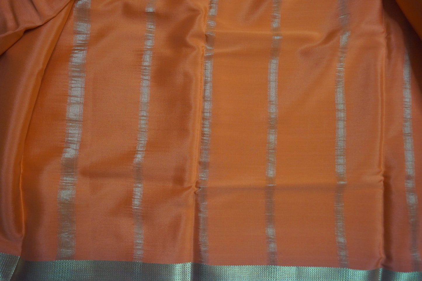 Pure Crepe Silk Saree with Small Temple Border in 80 GSM