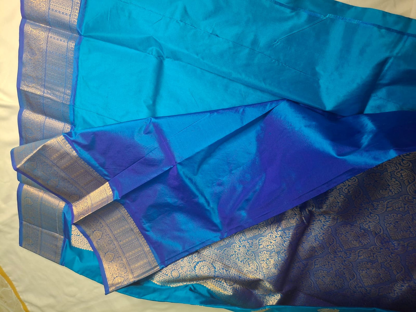 Kanchi Silk Saree with Buttas