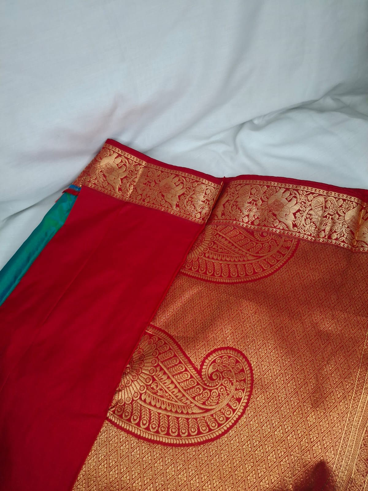 Kanchi Silk Saree with Buttas