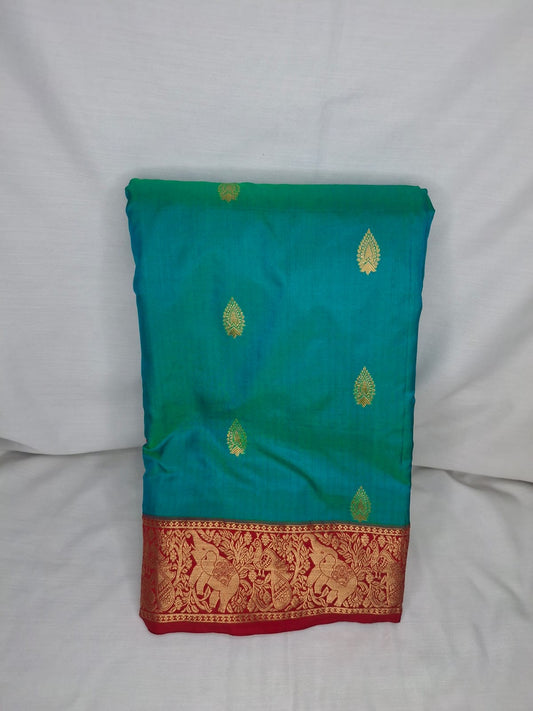 Kanchi Silk Saree with Buttas