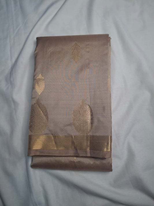 Kanchi Silk Saree with Buttas