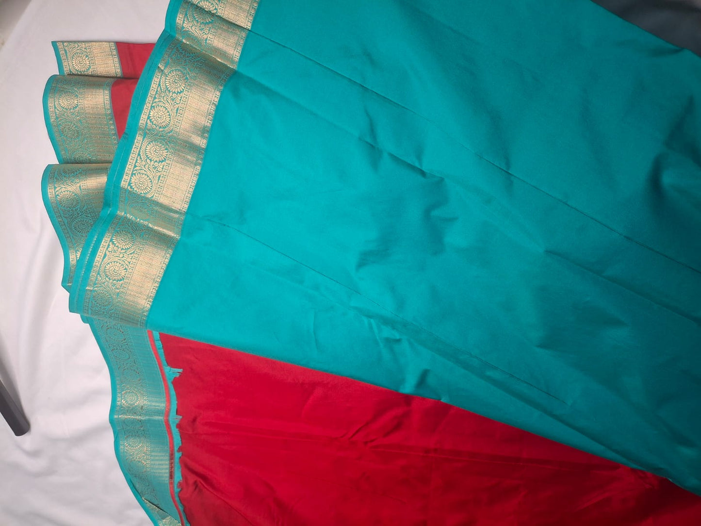 Kanchi Silk Saree with Buttas