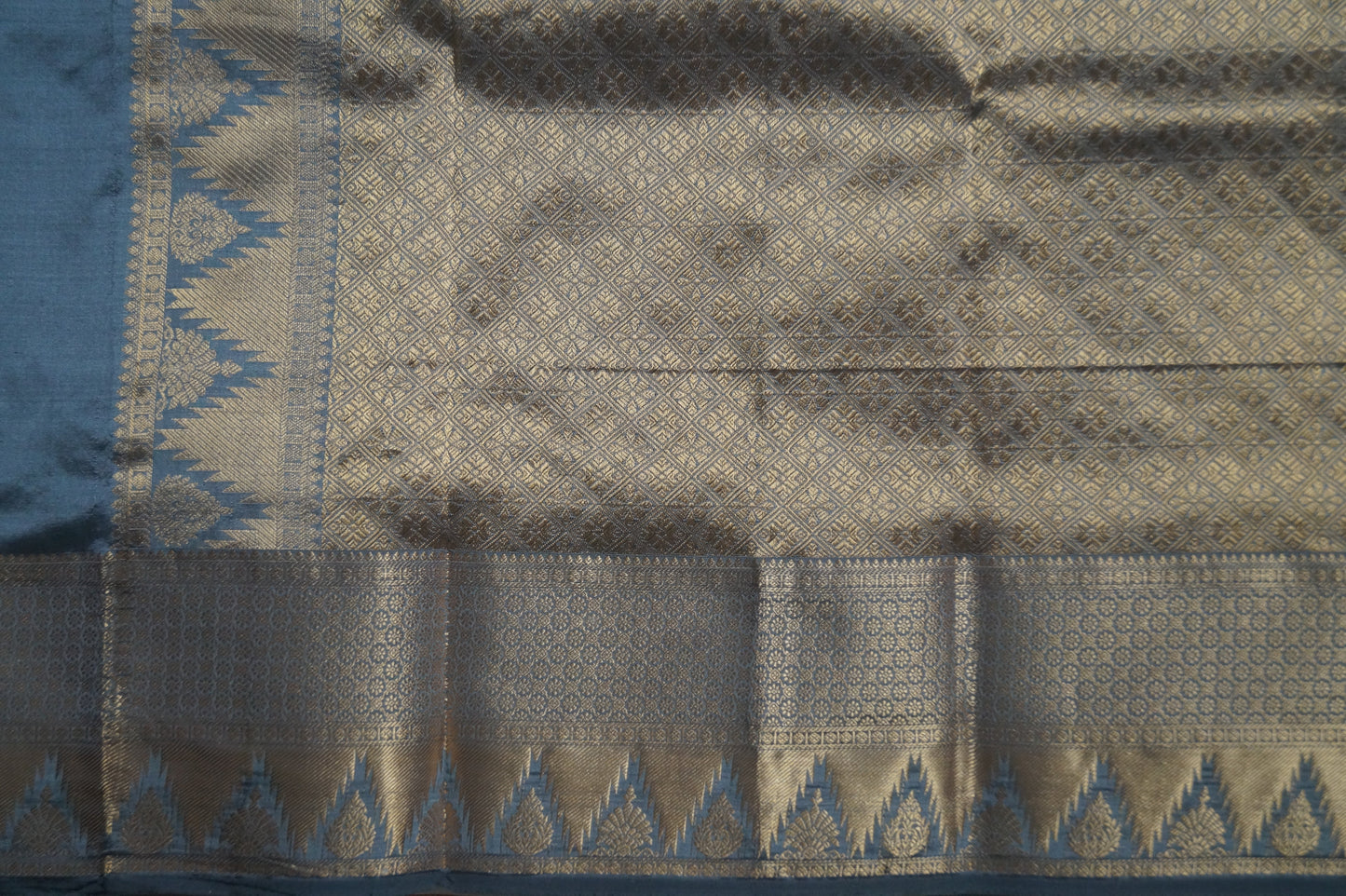 Kanchi Silk Saree with Buttas
